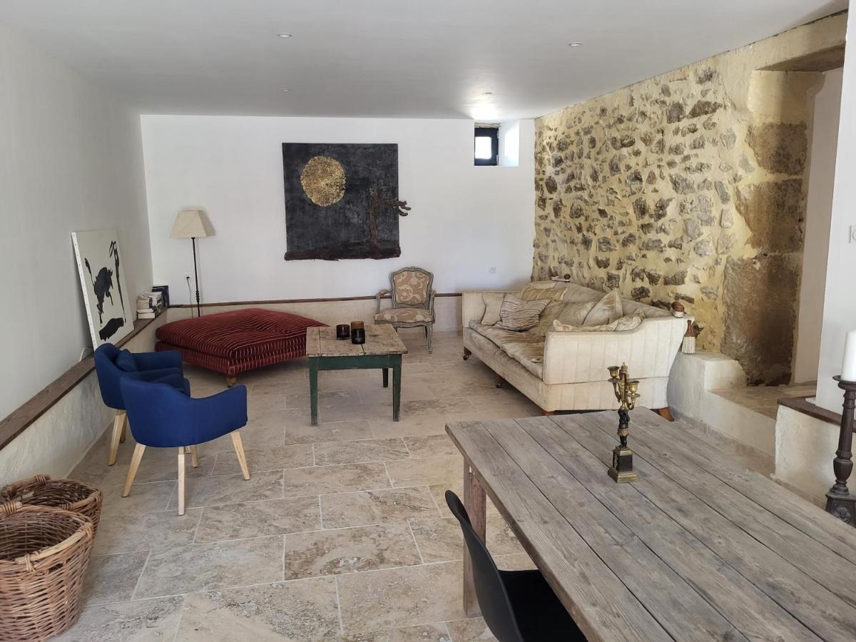 Bastide De La Madeleine Acomodação com café da manhã Pougnadoresse Exterior foto