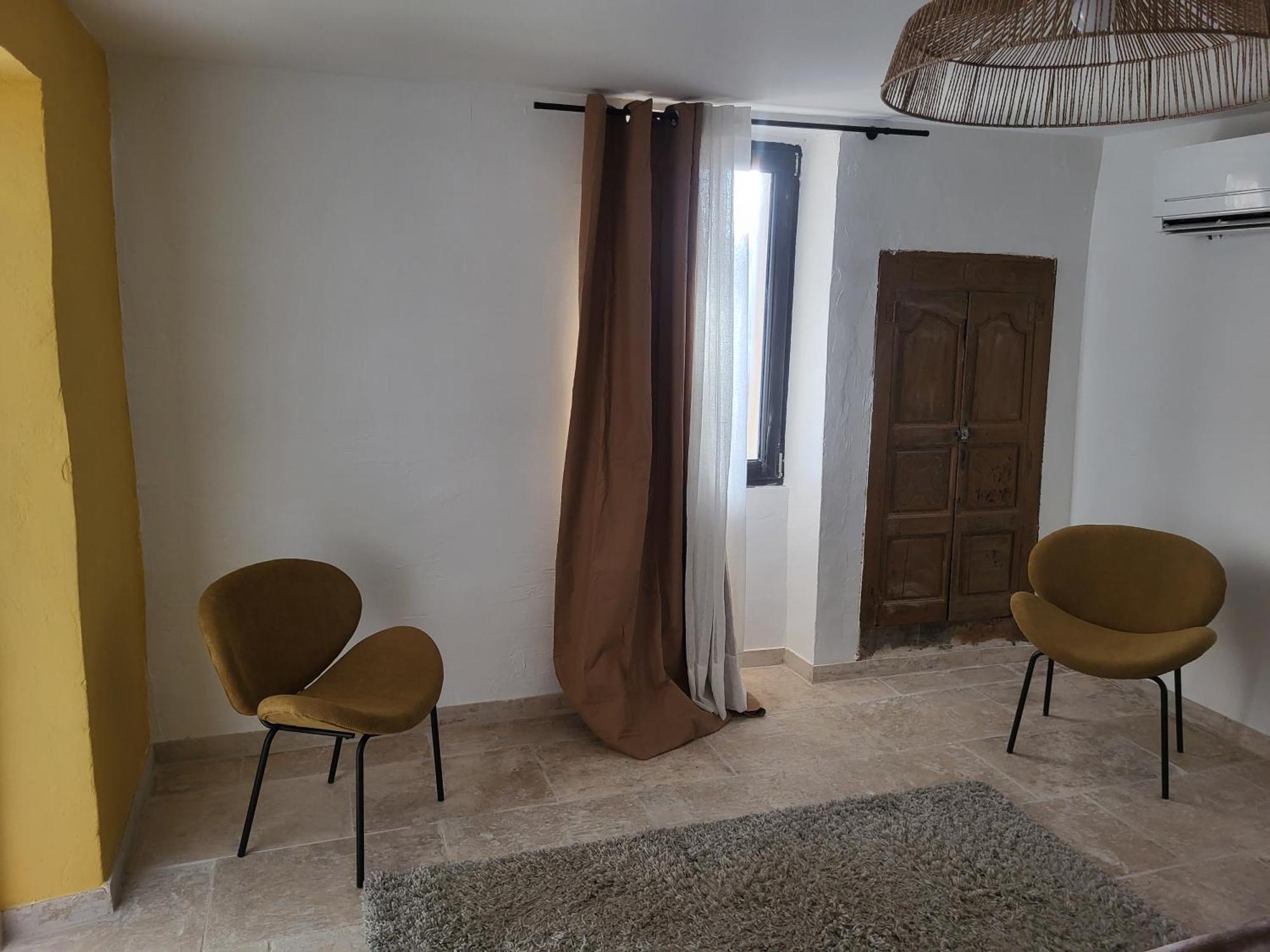 Bastide De La Madeleine Acomodação com café da manhã Pougnadoresse Quarto foto